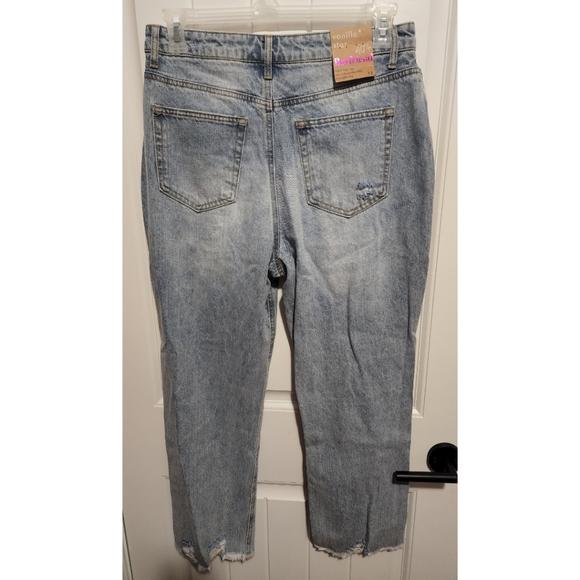 Vanilla Star 90's boyfriend jeans super high rise straight Size 13 NEW NWT - Picture 2 of 4